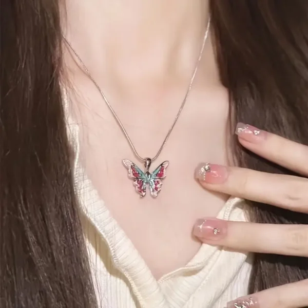Guardian Heart Necklace - Image 4